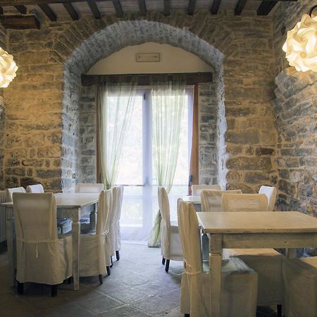מלון Valfabbrica Le Torracce Agriturismo Olistico מראה חיצוני תמונה