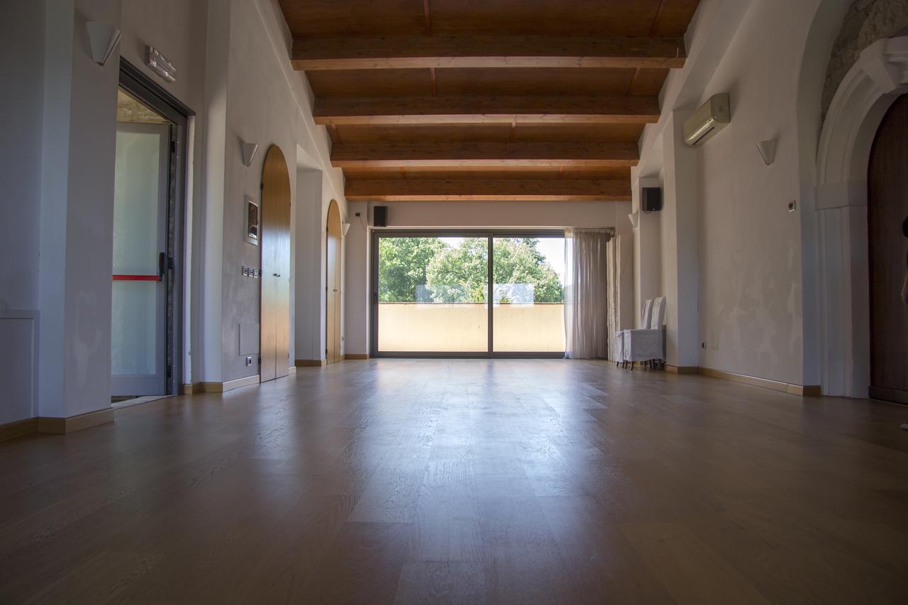 מלון Valfabbrica Le Torracce Agriturismo Olistico מראה חיצוני תמונה
